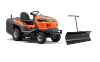 Traktor ogrodowy Husqvarna TC 220T + pług śnieżny