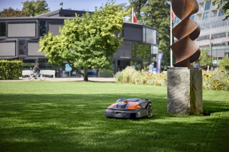 Robot koszący HUSQVARNA AUTOMOWER® 560 EPOS®