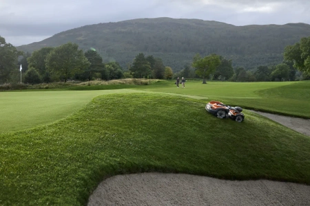 Robot koszący HUSQVARNA® AUTOMOWER 535 AWD EPOS™