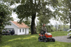 Traktor ogrodowy Husqvarna TS 100i