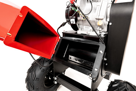 Rozdrabniacz spalinowy CEDRUS RB03