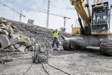 Myjka KARCHER HD 6/15 Cage