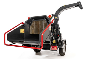 Rozdrabniacz spalinowy Cedrus D16 przyczepka lekka B/B