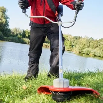 Kosa akumulatorowa SOLO BY AL-KO GT 4235.2-Zestaw z akumulatorem 4 Ah