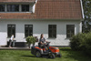 Traktor ogrodowy Husqvarna TC 100i