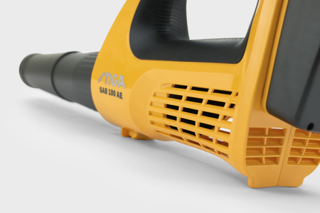 Dmuchawa akumulatorowa STIGA BL 100e Zestaw