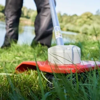 Kosa akumulatorowa SOLO BY AL-KO GT 4235.2-Zestaw z akumulatorem 4 Ah