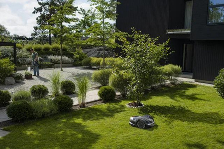 Robot koszący Husqvarna Automower® 410XE NERA z zestawem Epos